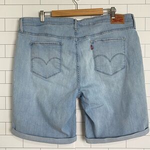 Levi's Jean Shorts Size 24 Light Wash Distressed Denim Cuffed Hems